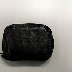 Portfel, zgłoszono przez Centraal magazijn przy użyciu iLost