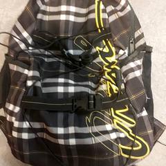 Motxilla, segons ha informat Regio Oost-Vlaanderen mitjançant iLost