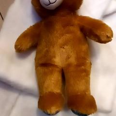 Osiño de peluche, segundo informou Leonardo Royal Hotel Amsterdam usando iLost