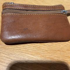 Wallet, as reported by Designer Outlet Roermond using iLost