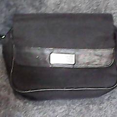 Trousse de toilette, a été signalé par SnowWorld Landgraaf utilisant iLost