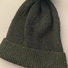 Chapeau Black, a été signalé par MEININGER Hotel Budapest Great Market Hall utilisant iLost