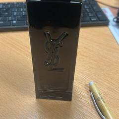 Parfum parfun, a été signalé par Sheraton Brussels Airport Hotel utilisant iLost