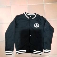 Blázer Zwart, ha sido reportado por Apenheul con iLost