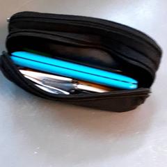 Etui, zgłoszono przez Diergaarde Blijdorp przy użyciu iLost