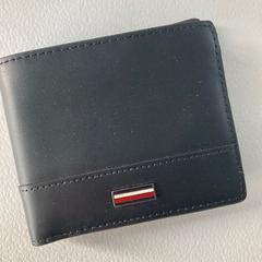 Portemonnee - Maertens، كما تم الإبلاغ عنه بواسطة Centraal magazijn عبر iLost