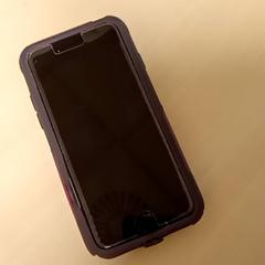 Iphone, jak nahlášeno Mövenpick Hotel Amsterdam City Centre pomocí iLost