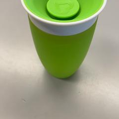 Beker Groen, gemeldet von Burgers' Zoo über iLost