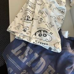 T-shirt & Broekje donkerblauw en wit, as reported by Van der Valk Hotel ARA using iLost