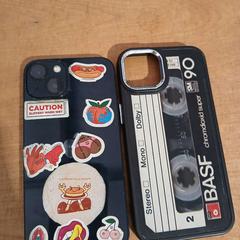 Iphone blauw/zwart stickers, zoals gemeld door Zwarte Cross met iLost