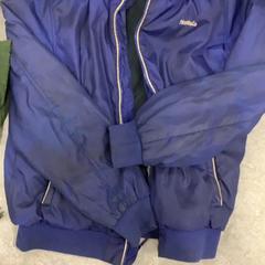 Jacket, as reported by Diakonessenhuis Utrecht using iLost