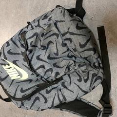 배낭, iLost를 사용하여 Regio Oost-Vlaanderen에 보고됨