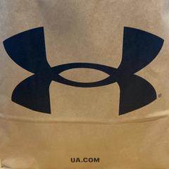 Purchase under armour under amour, jak nahlášeno Designer Outlet Roermond pomocí iLost