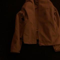 Jacket Beige, as reported by Café Leentje using iLost