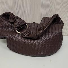 Handbag, as reported by Transdev Gooi en Vechtstreek using iLost