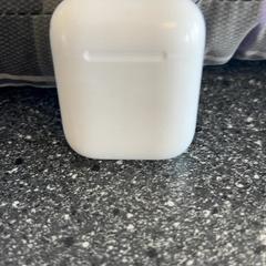 Earphone case, ako bolo nahlásené Connexxion Amstelveen pomocou iLost