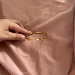 Gouden ronde armband がiLostに報告されました