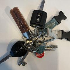 Kulcsok, amint azt Gemeente Amsterdam - Bureau Gevonden Voorwerpen az iLost segítségével jelentette.