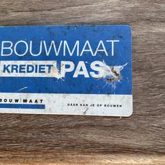 Bouwmaat kredietkaart van W. S.، كما تم الإبلاغ عنه عبر iLost