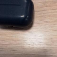 Earbud holder Donkergrijs, as reported by Qbuzz Fryslân using iLost