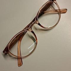 Lentes, segundo informou Ziekenhuis Oost-Limburg usando iLost