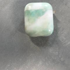 حافظة airpods Leeuwarden، كما تم الإبلاغ عنه بواسطة Arriva Friesland / Groningen عبر iLost