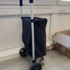 Vagn zwart, rapporterat av Regio Oost-Vlaanderen med iLost