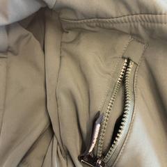 Chaqueta para niños, ha sido reportado por HTM con iLost