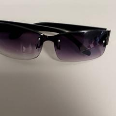 Lentes - Zonnebril, segundo informou Centraal magazijn usando iLost