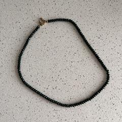 Groene ketting met goudkleurig slotje, som rapporterats till iLost