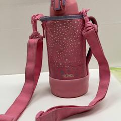 Botella para beber, segundo informou IKEA新三郷 usando iLost