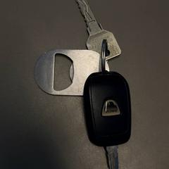 Bilnøkkel autosleutel dacia, som rapportert av Vrije Universiteit Brussel (VUB) ved bruk av iLost