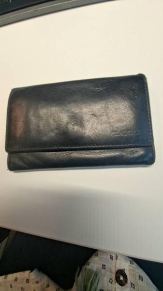 Wallets & Wallet