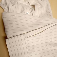 Ing White, amint azt Mövenpick Hotel Amsterdam City Centre az iLost segítségével jelentette.