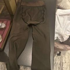 Legging bruin, zoals gemeld door Van der Valk Hotel Amsterdam-Amstel met iLost