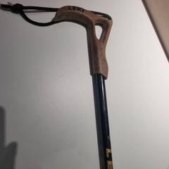 Bengala zwart met kurk handvat, como reportado por IKEA Wilrijk utilizando o iLost