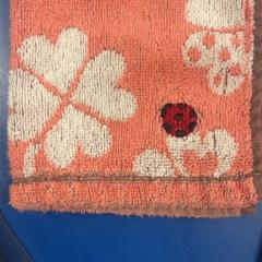 ハンカチ がiLostで IKEA福岡新宮 によって報告されました