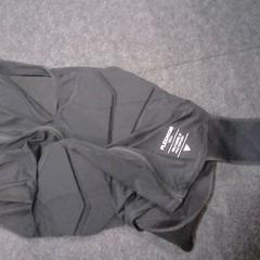 Backprotector Dainese, som rapportert av SnowWorld Landgraaf ved bruk av iLost