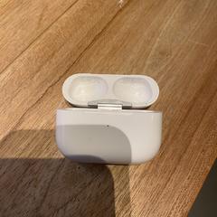 Airpods case, iLost-i jakinarazi zaion moduan