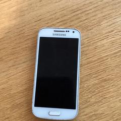Smartfon Wit Samsung, zgłoszono przez Stad Hasselt przy użyciu iLost