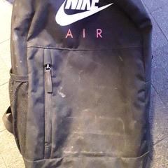 バックパック がiLostで EBS Tramplein によって報告されました