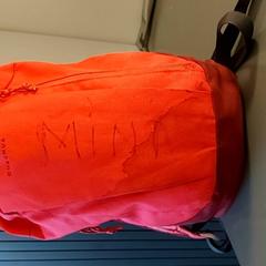Mochila - Mina, segundo informou Centraal magazijn usando iLost