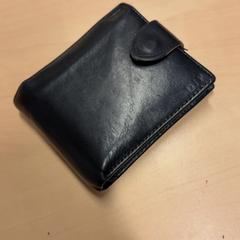 지갑, iLost를 사용하여 RET에 보고됨