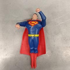 Figurine & Superman, jak nahlášeno IKEA Orléans - Ardon pomocí iLost
