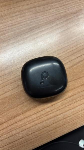Wireless earphones