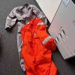 Overval oranje en grijze, jak nahlášeno Haven Hotel Rotterdam pomocí iLost