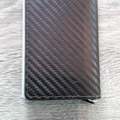 Kártyabirtokos Agafonov, amint azt EBS Tramplein az iLost segítségével jelentette.