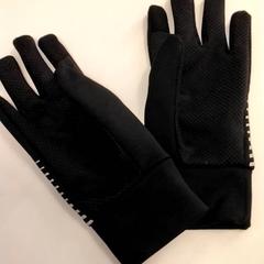 Handschuhe, gemeldet von Gemeente Puurs-Sint-Amands über iLost