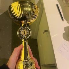 Kopa BEKER, gisa salatu by Room Mate Bruno iLost erabiliz