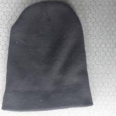 Kleding - Muts, amint azt Centraal magazijn az iLost segítségével jelentette.